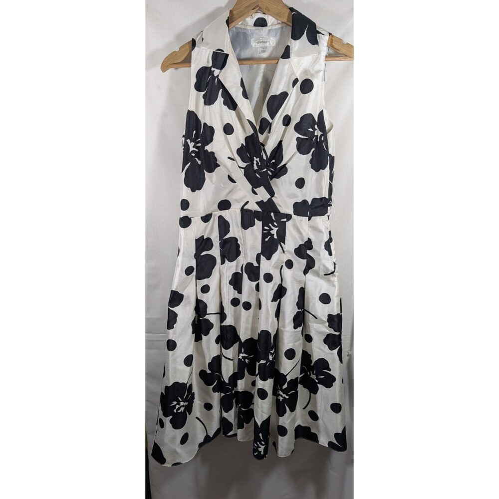 Dress Barn Women's Dress Sleeveless Floral Pattern Size 6 Summer Occasion Travel